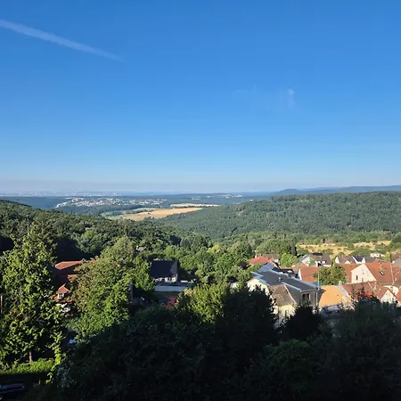 Taunus Retreat - Ruhige Fuer Erholung Und Konzentriertes Arbeiten Im Gruenen Bei Frankfurt Am Main Appartement *
